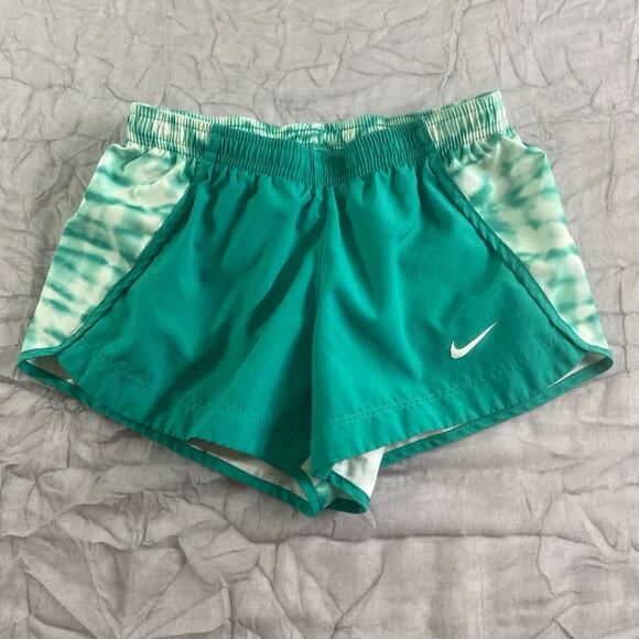 Nike Girls Running Short - Picture 1 of 9